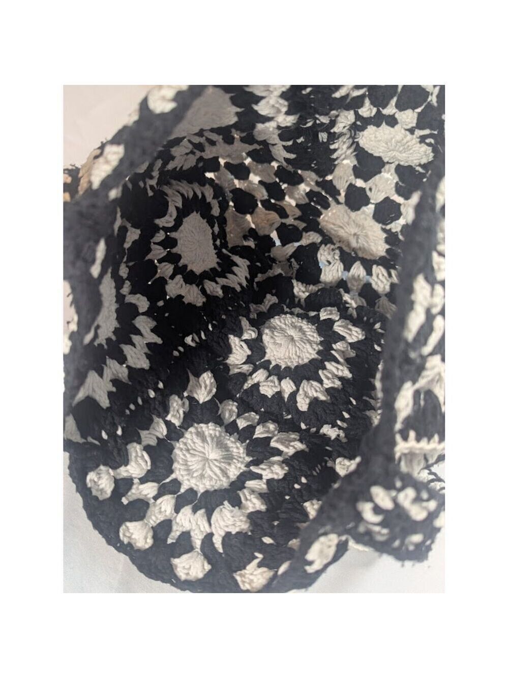 Handmade Black & White Crochet Shoulder Bag Boho Festival Bucket Tote - Picture 5 of 5